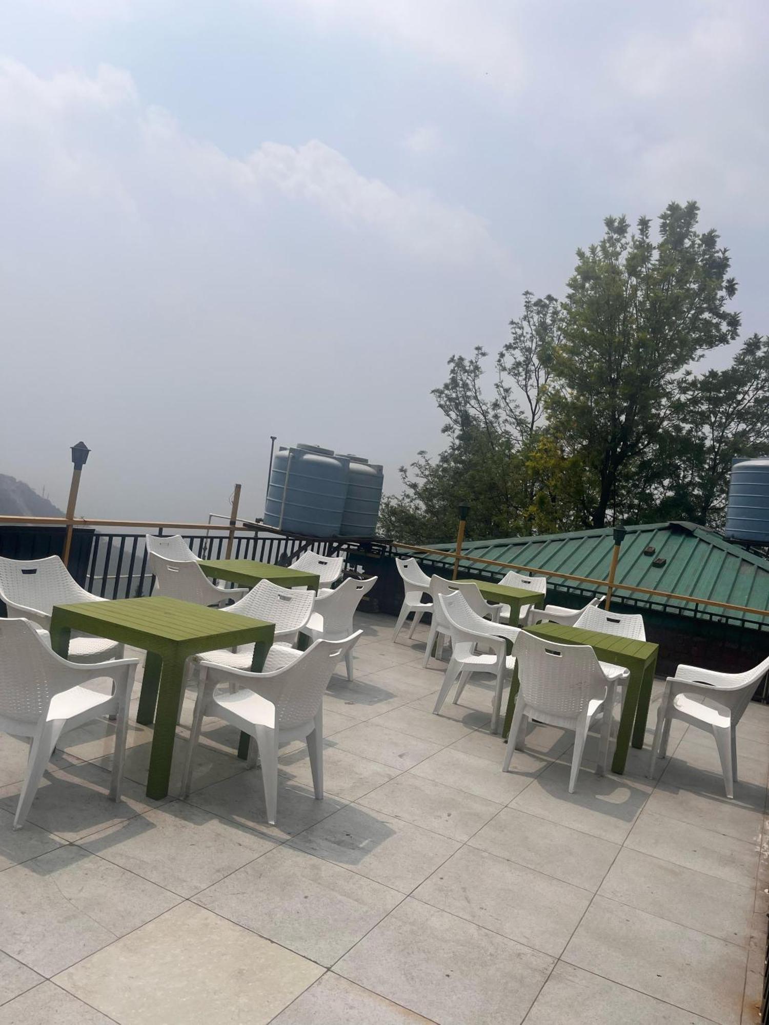 Royal Hill Inn Mussoorie Exterior photo